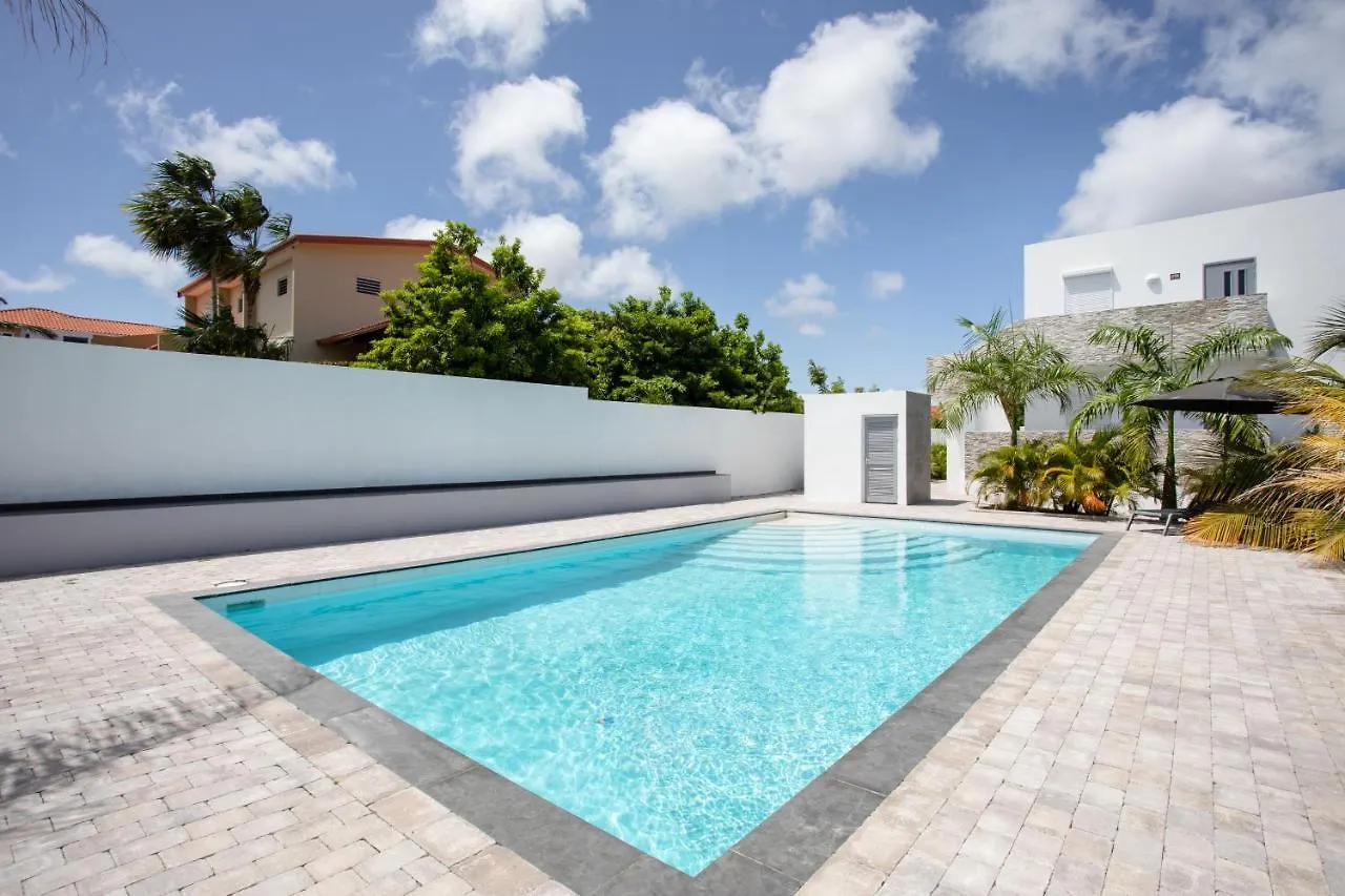 Apartment Boyo Breeze Jan Thiel Curacao